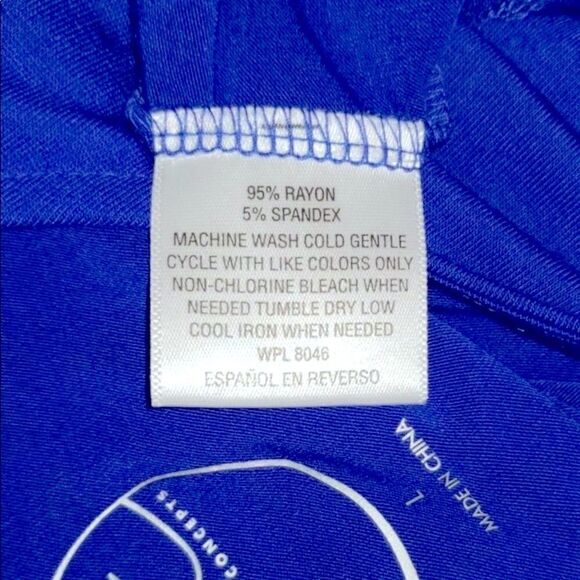 International Concepts top, blue, cold-shoulder with ruffled sleeves, large - Picture 9 of 9